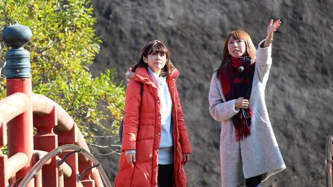 関東で一番遅い紅葉も。大人女子が案内する、千葉「養老渓谷」さんぽ