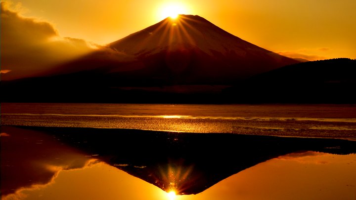 これぞ、神秘の絶景。「ダイヤモンド富士」を見るための季節とポイント