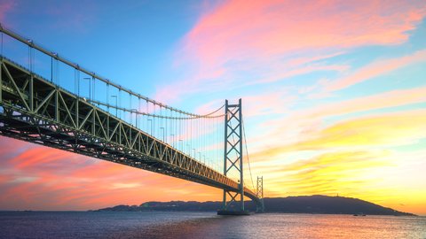 海上で爽快ドライブも！夏におすすめな日本全国の絶景「長い橋」8選