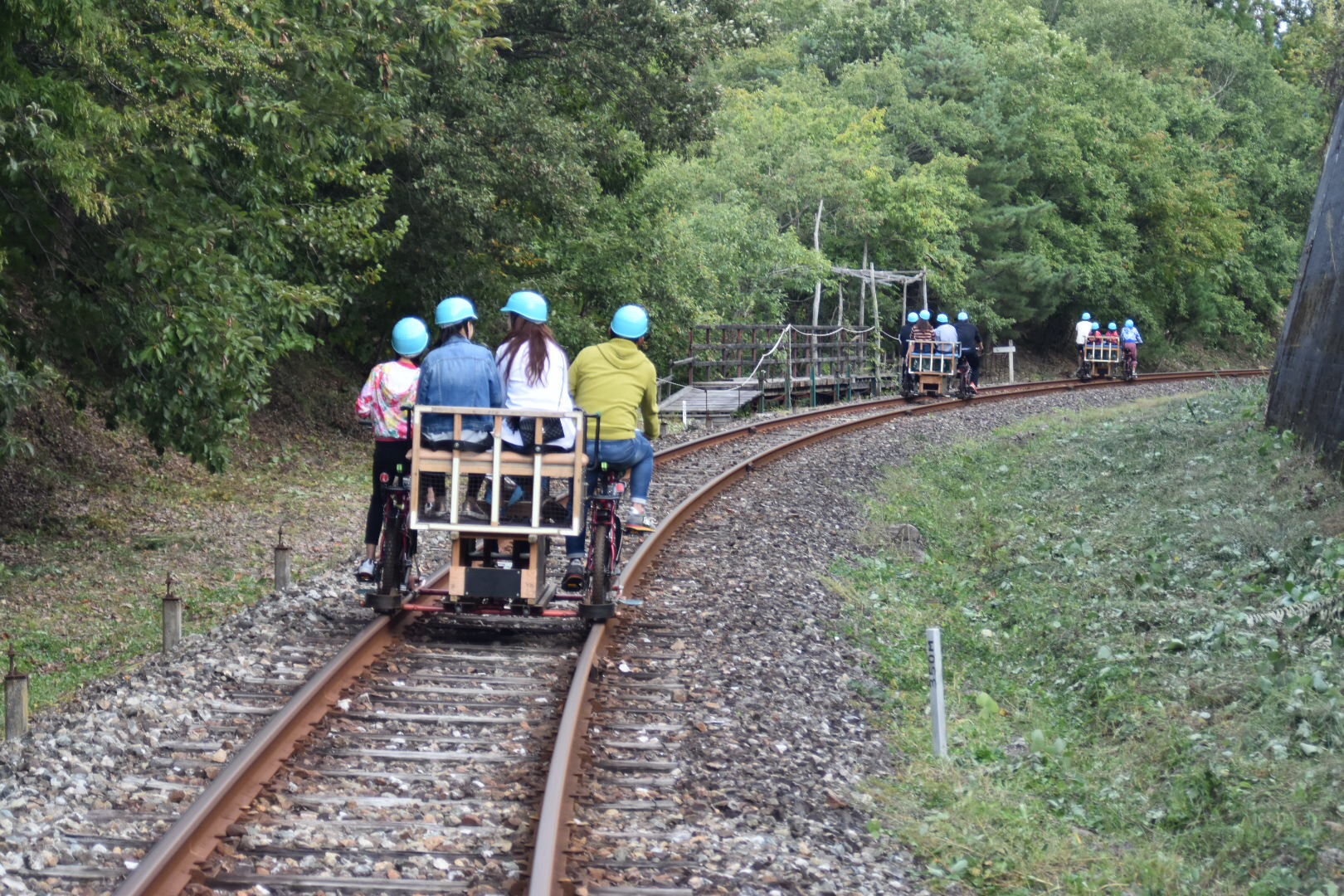 廃線を自転車で走る。紅葉の時期に楽しみたい岐阜県「ガッタンゴー」 - TRiP EDiTOR