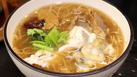 最強の〆料理“麺線”が美味しい「台湾佐記麺線＆台湾食堂888」