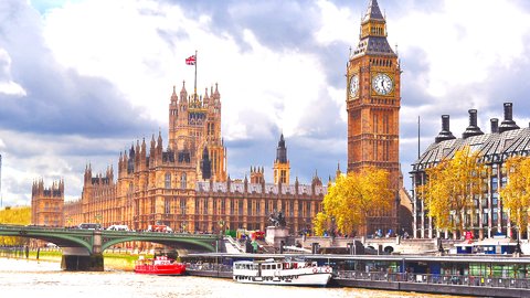 日本でお馴染みのあのチャイムが聞ける？イギリス旅行で必ず行くべき「ウェストミンスター宮殿」