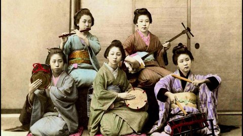 日本の美女に外国人も夢中。明治時代の鮮やかな着色写真たち