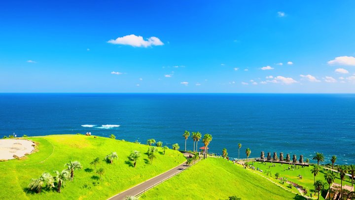 その美しさ、まるで海外！日本なのに外国みたいな「そっくり絶景