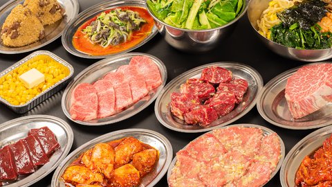 コスパ最強3,278円〜！分厚いお肉も「食べ放題」の人気焼肉店が新オープン
