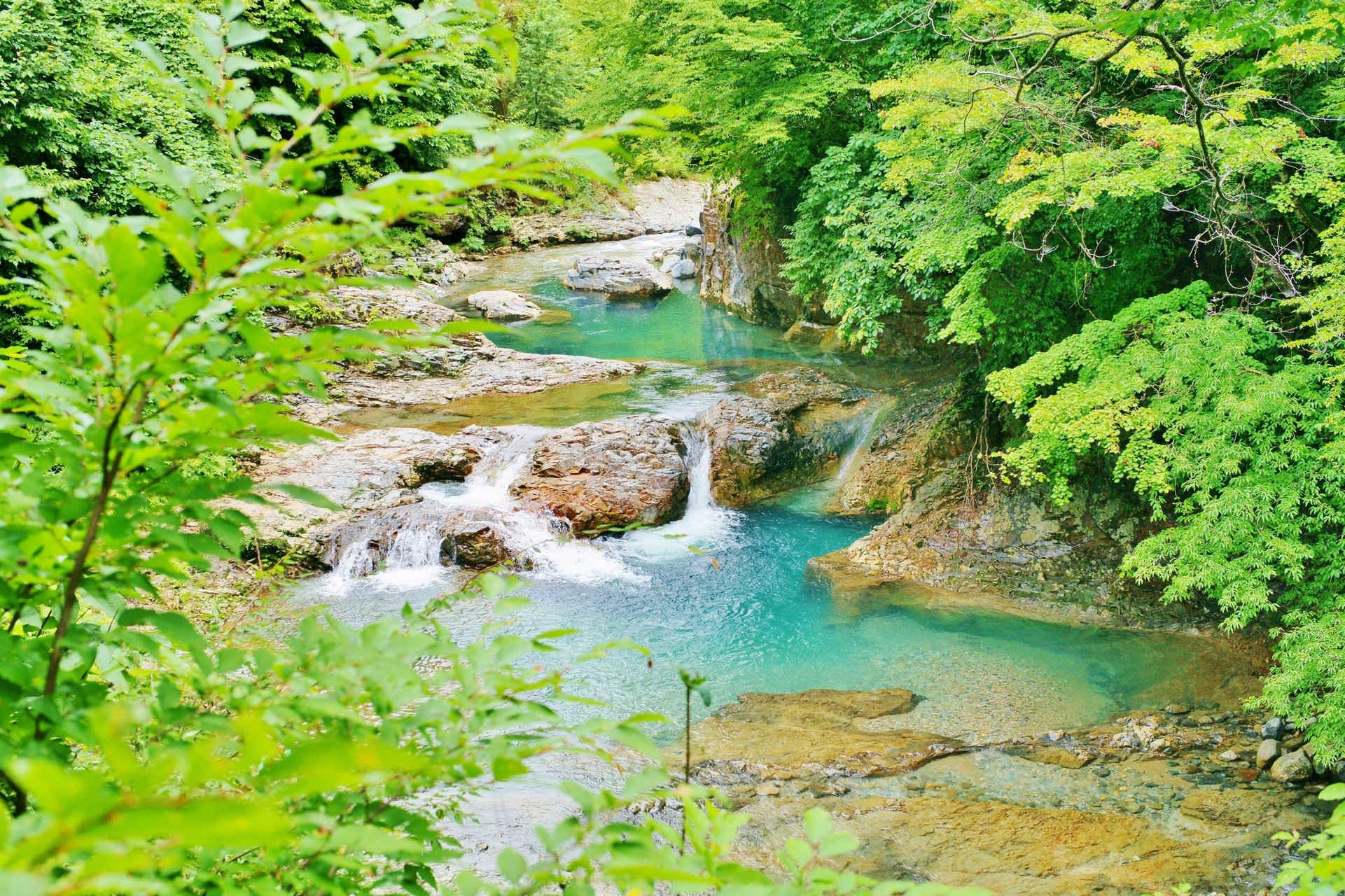 絶景と湯治を求めて 実力派温泉県 群馬でツウが好む 四万温泉 へ Trip Editor