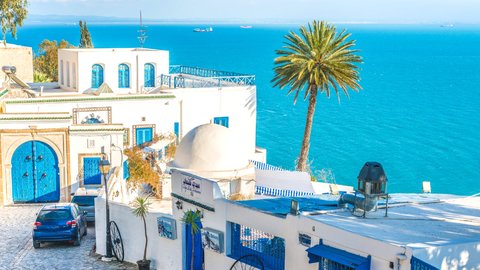 青と白の世界「チュニジアで一番美しい街」は本当に絶景だらけだった