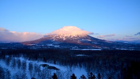 どこまでも美しい。冬ならではの雪景色を楽しめる北海道の絶景名所8選