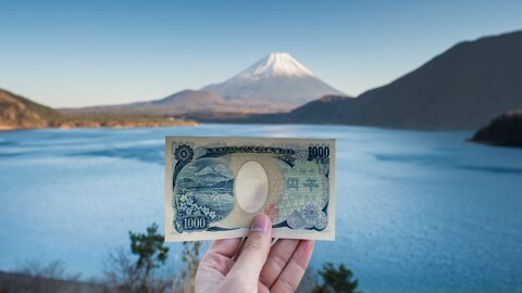 旧千円札のあの風景はどこ？都内から日帰りで行ける富士山が美しく映る絶景スポット11選