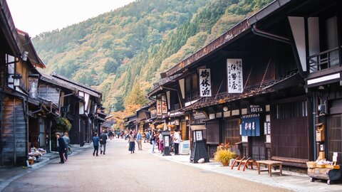【漫画】狙い目は月曜日？レトロな街並みが広がる長野県「奈良井宿」でタイムスリップ旅