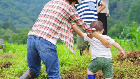 帰省の時はゆっくりしたい…あれこれやってと頼んでくる親へ秘めたホンネ
