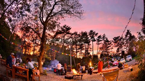 焚き火と紅葉に包まれる至福。秋キャンプで訪れたい自治体TOP30 焚き火と紅葉に包まれる至福。秋キャンプで訪れたい自治体TOP30